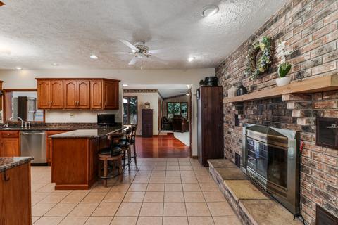 2260 E 1950 North Rd, Danvers, IL 61732 photo 8