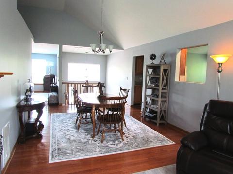 1652 Cayman Ct #2, Bartlett, IL 60103 photo 3