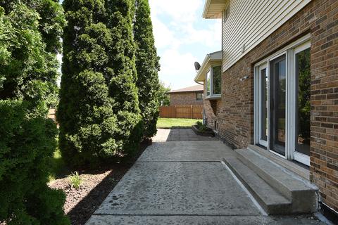 15739 Jon Rd, Oak Forest, IL 60452 photo 30