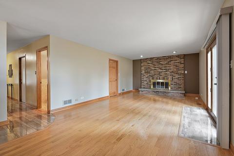 15739 Jon Rd, Oak Forest, IL 60452 photo 15