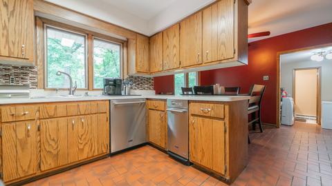2052 E Hickory St, Crete, IL 60417 photo 51