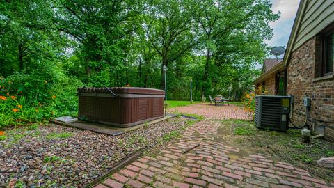 2052 E Hickory St, Crete, IL 60417 photo 35