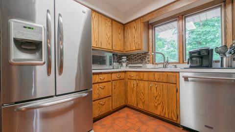 2052 E Hickory St, Crete, IL 60417 photo 45
