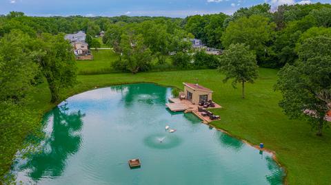 2052 E Hickory St, Crete, IL 60417 photo 8