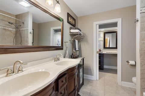 16 Kyle Ct, Willowbrook, IL 60527 photo 18