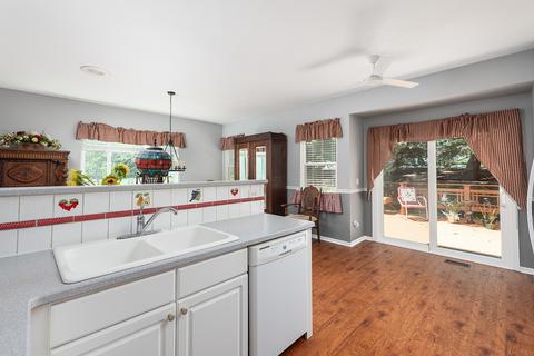 13609 Redbud Ct, Plainfield, IL 60544 photo 7