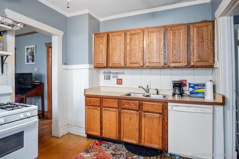 413 S Hale St, Wheaton, IL 60187 photo 4