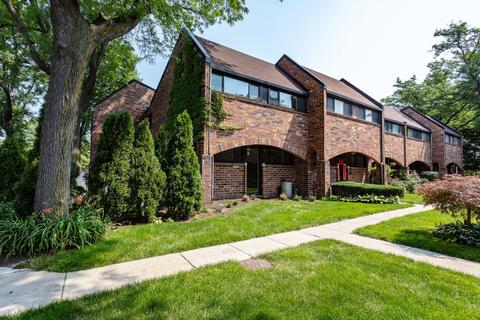 820 S May St #E, Chicago, IL 60607 photo 3