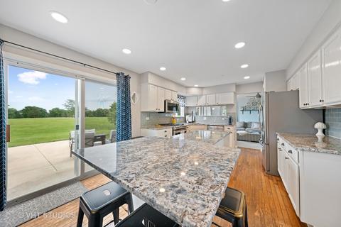 2688 Stuart Kaplan Dr, Aurora, IL 60503 photo 14