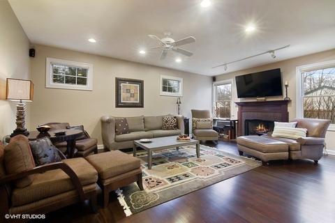 1057 Linden Ave, Deerfield, IL 60015 photo 11