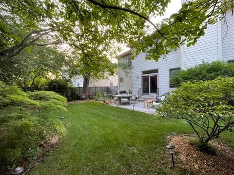 1057 Linden Ave, Deerfield, IL 60015 photo 29