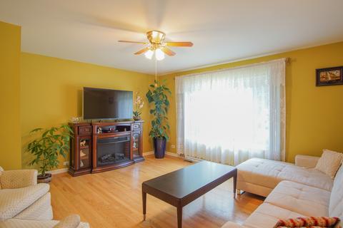 385 S Wolf Rd, Wheeling, IL 60090 photo 3