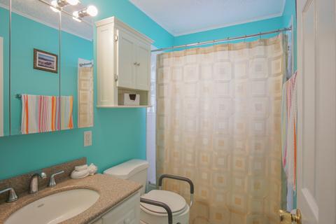 385 S Wolf Rd, Wheeling, IL 60090 photo 9