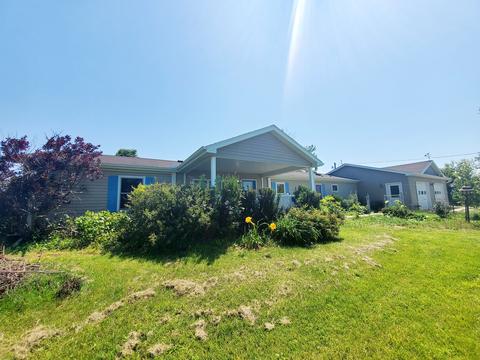 1179 E 2100 North Rd, Danforth, IL 60930 photo 1
