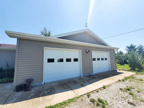 1179 E 2100 North Rd, Danforth, IL 60930 photo 3