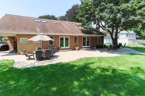 1600 Vermont St, Rolling Meadows, IL 60008 photo 37