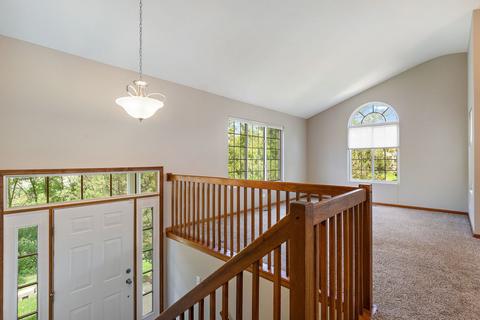 2340 Dawson Ln, Algonquin, IL 60102 photo 3