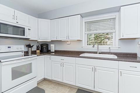 704 Marshall Ln, Bloomington, IL 61701 photo 7