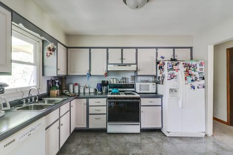 603 Highpoint Rd, Normal, IL 61761 photo 7