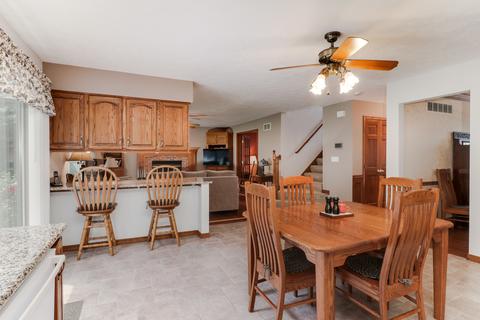 25 Cameron Ct, Bloomington, IL 61704 photo 18