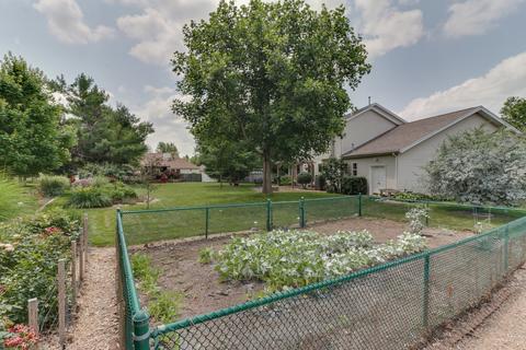 25 Cameron Ct, Bloomington, IL 61704 photo 9