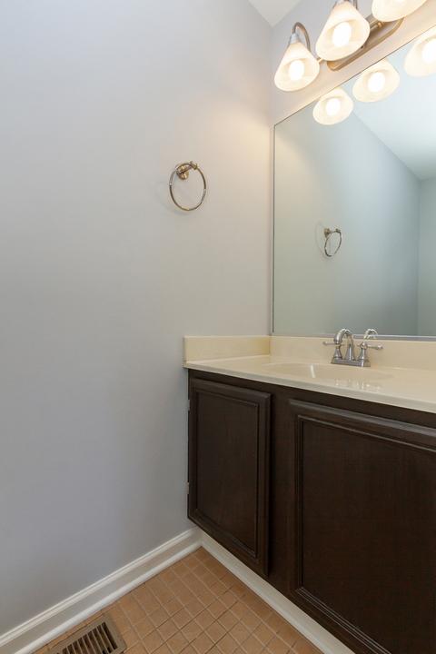 370 Sundance Dr, Bartlett, IL 60103 photo 14