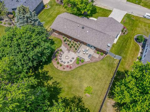 111 Boulder Dr, Gridley, IL 61744 photo 4