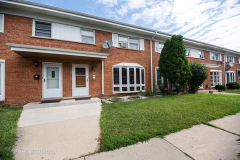 8815 Robin Dr #B, Des Plaines, IL 60016 photo 1