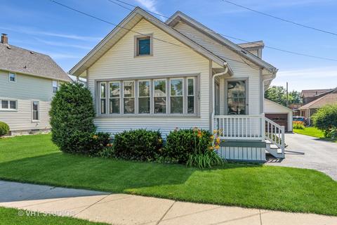 369 Moseley St, Elgin, IL 60123 photo 1