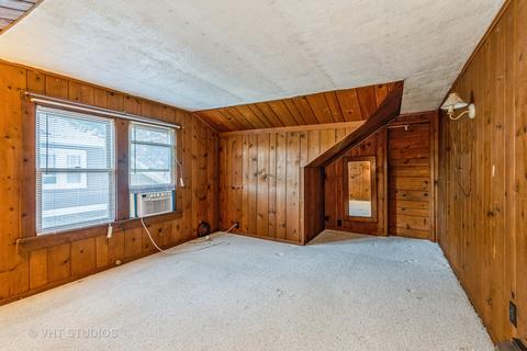 369 Moseley St, Elgin, IL 60123 photo 14