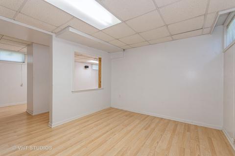 369 Moseley St, Elgin, IL 60123 photo 19