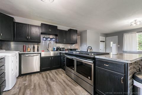 216 State St, Maple Park, IL 60151 photo 5