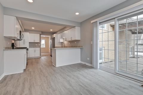 2545 Emerson St, Des Plaines, IL 60016 photo 16