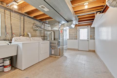 2545 Emerson St, Des Plaines, IL 60016 photo 25