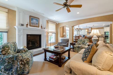 2745 Summit Dr, Glenview, IL 60025 photo 6