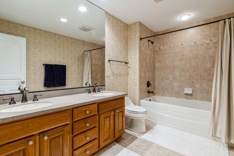 2745 Summit Dr, Glenview, IL 60025 photo 11