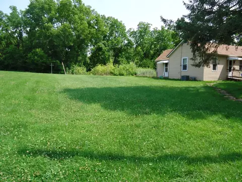 101 Prairie St, Spring Valley, IL 61362 photo 4