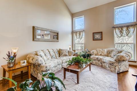 325 E Tall Oaks Ln, Itasca, IL 60143 photo 8