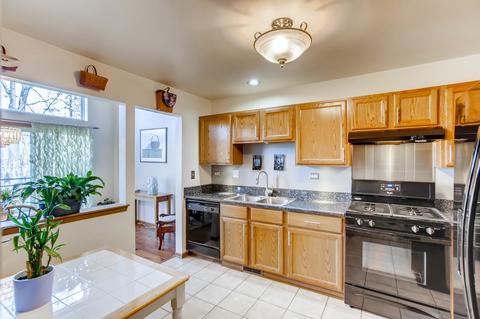 325 E Tall Oaks Ln, Itasca, IL 60143 photo 11