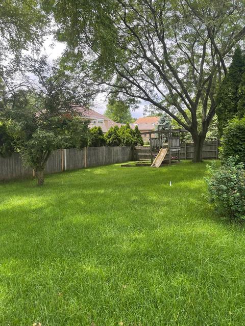 85 Erin Dr, Cary, IL 60013 photo 22