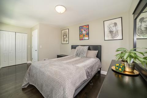 601 E 88th Pl, Chicago, IL 60619 photo 10