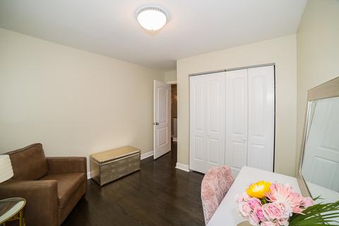 601 E 88th Pl, Chicago, IL 60619 photo 12