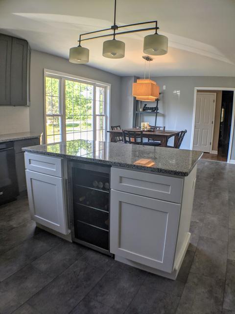 1108 Forest Dr, Elgin, IL 60123 photo 6