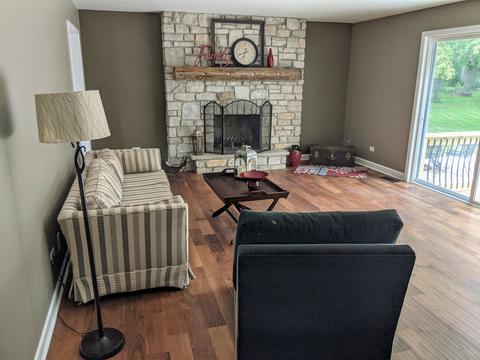 1108 Forest Dr, Elgin, IL 60123 photo 9