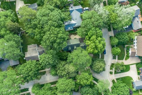 2135 Butternut Ln, Northbrook, IL 60062 photo 38