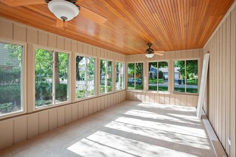 2135 Butternut Ln, Northbrook, IL 60062 photo 13