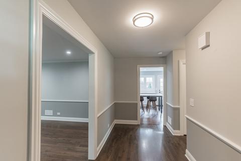 2135 Butternut Ln, Northbrook, IL 60062 photo 9