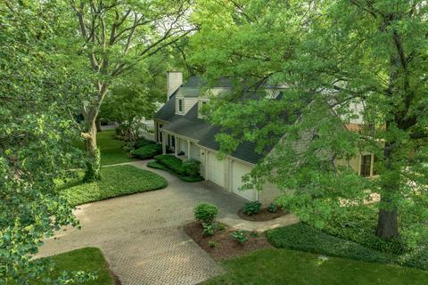 2135 Butternut Ln, Northbrook, IL 60062 photo 1