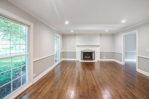 2135 Butternut Ln, Northbrook, IL 60062 photo 7