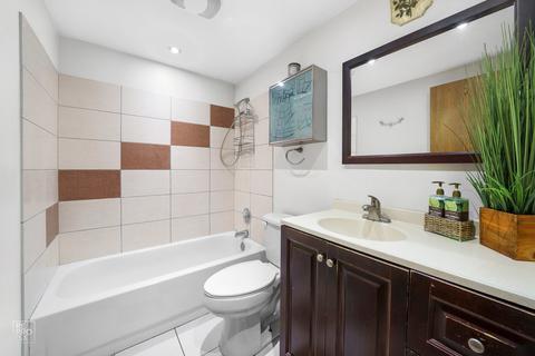 5550 Astor Ln #223, Rolling Meadows, IL 60008 photo 9